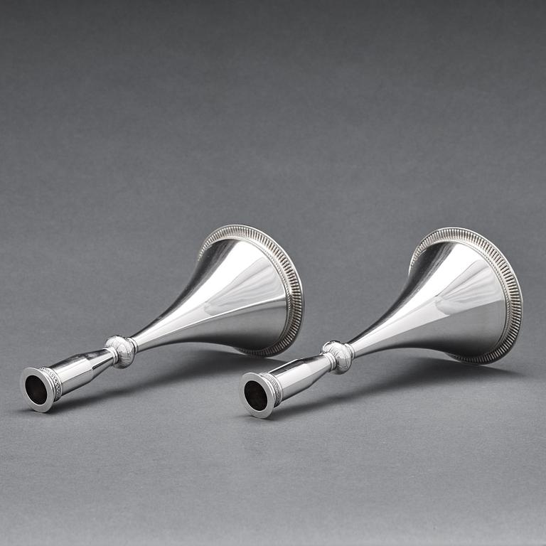 Wiwen Nilsson, ljusstakar, 2 stycken, Lund 1956-57, bysantinska modellen, sterling.