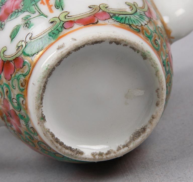 PARTI KINESISKT, 3 delar, brons och porslin. 1800-1900-tal.