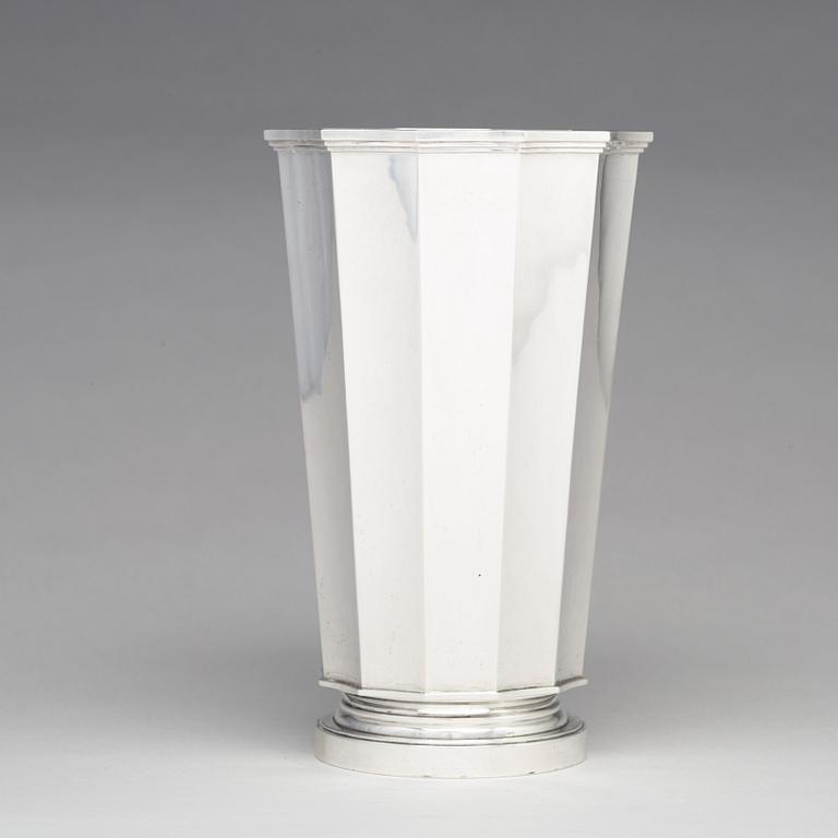 ATELIER BORGILA, a sterling silver vase, Stockholm 1955.