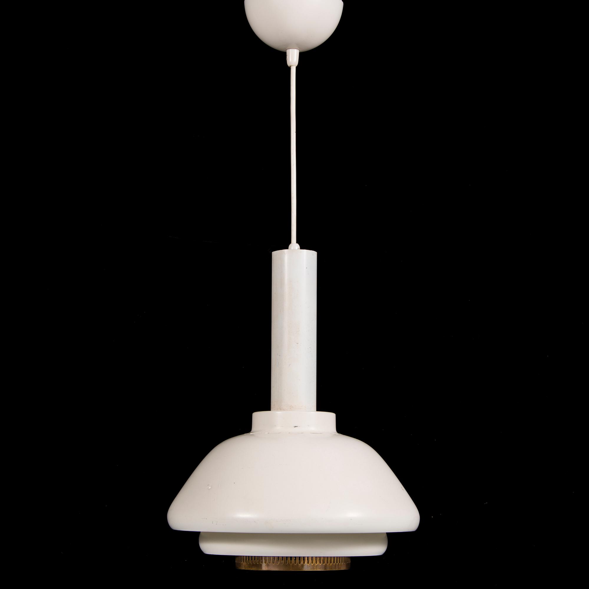 ALVAR AALTO, A 1960's 'AA-9445-2' pendant light for Itsu Finland.