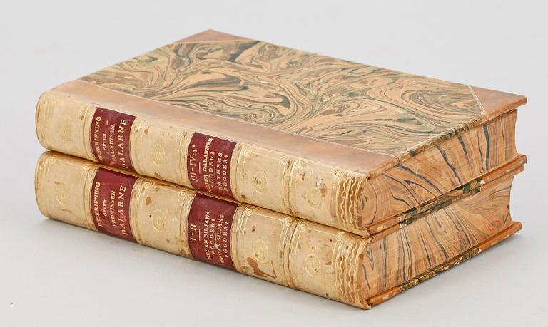 BOK, 2 vol med fyra delar, "Beskrifning öfver Provinsen Dalarne" av FJ Arosenius, Falun 1862-68.