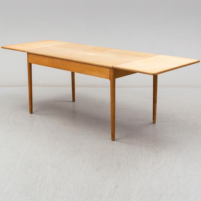 HANS J WEGNER, skrivbord med klaffar, AT-305, Andreas Tuck.