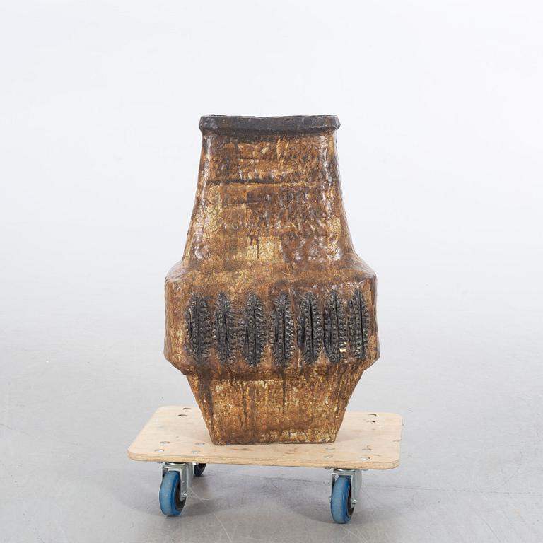 Unknown artist - Vase, ceramic, mid 20th century.