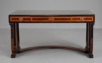 SKRIVBORD, 1920/30-tal.