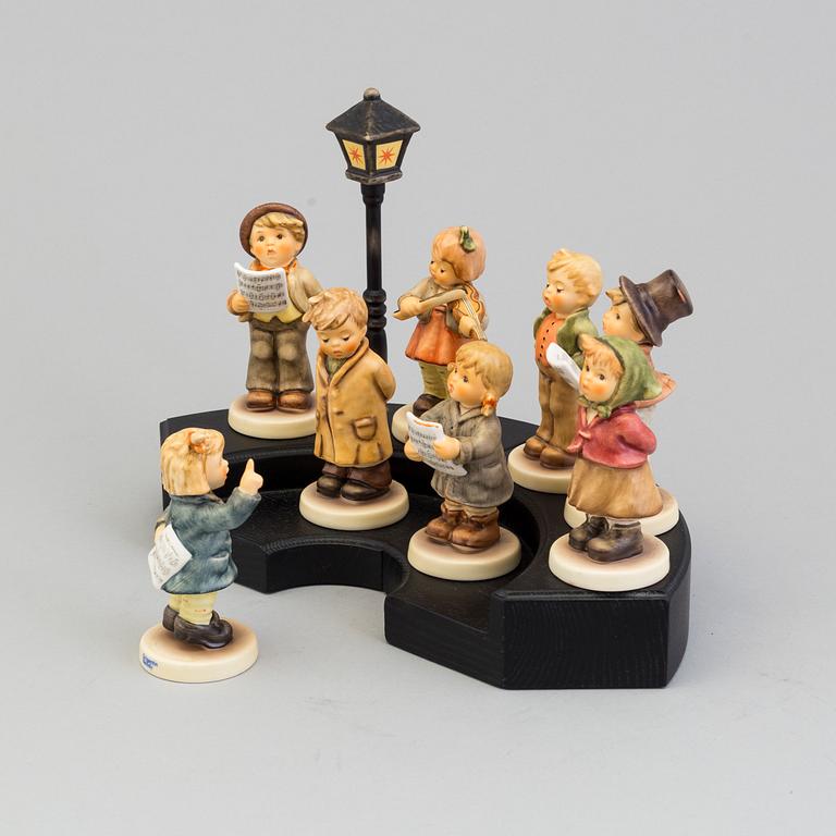 8 ceramic figurines from M.I. Hummel, Goebel, Germany.