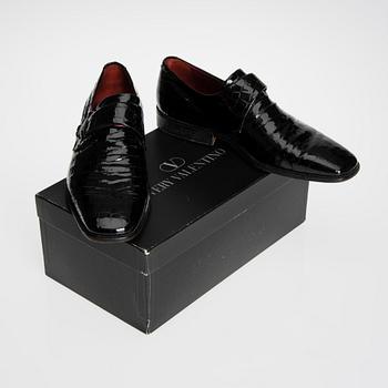 SKOR, Valentino.