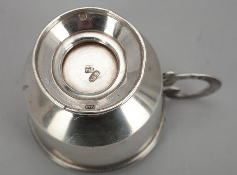 KAFFEKOPP samt -FAT, silver, Moskva 1890-tal. Tot. vikt 149 gr.