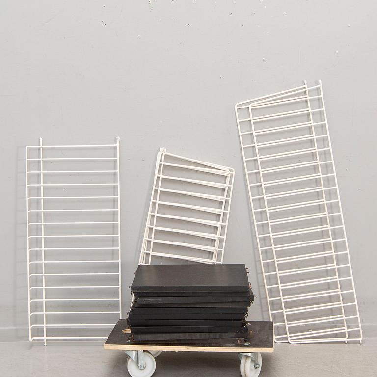 Nils Strinning, vägghylla "The ladder shelf" 1900-talets mitt.