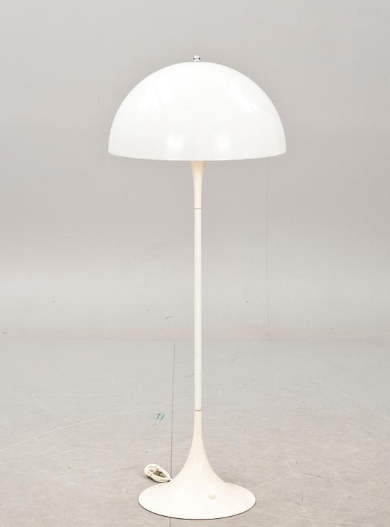 GOLVLAMPA, "Pantella", Verner Panton för Louis Poulsen.