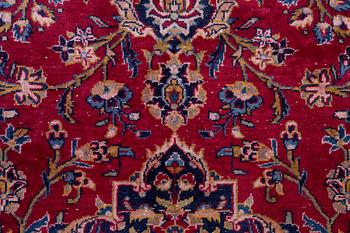 A Keshan carpet, c. 403 x 290 cm.