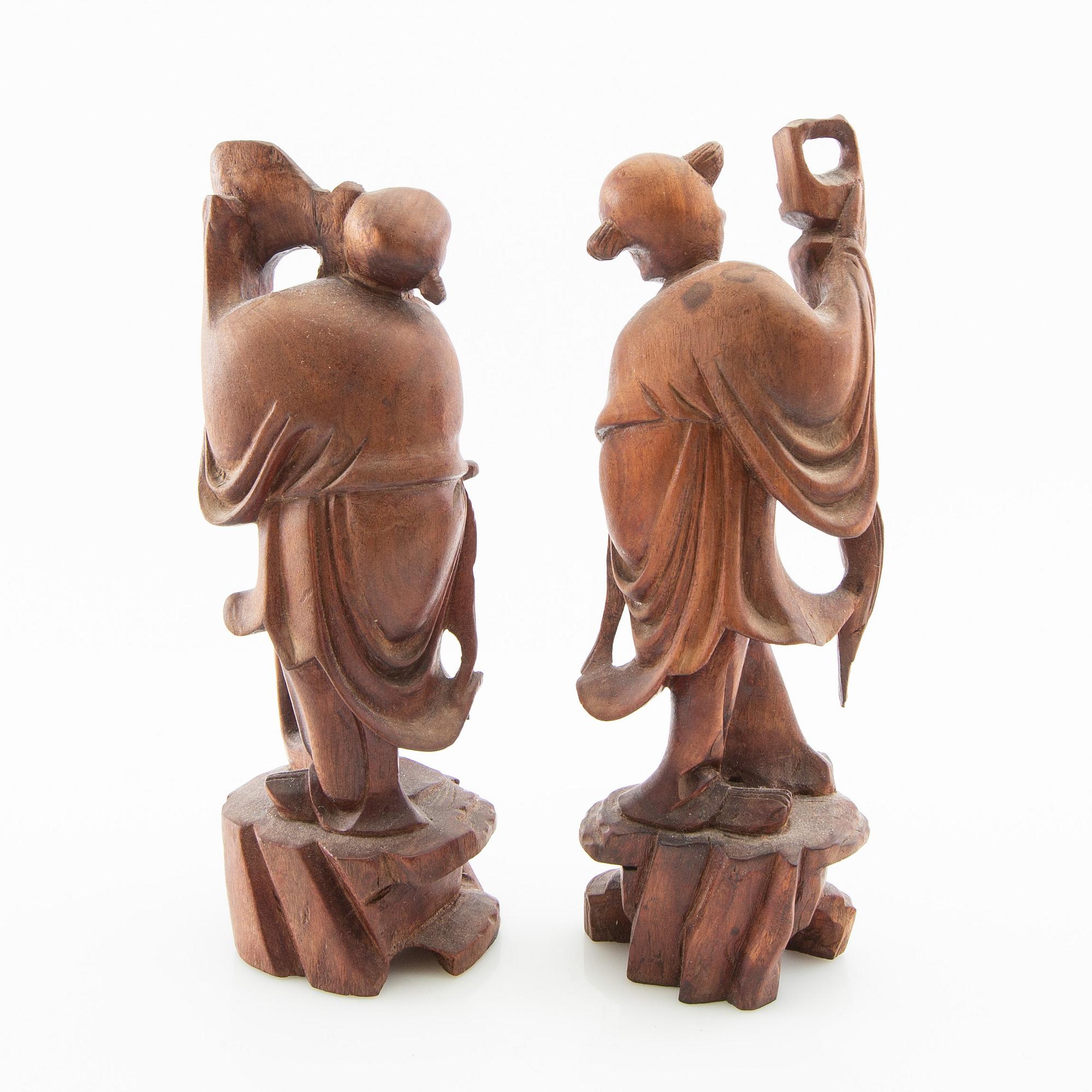 Figurines 4 pcs China 20th century.
