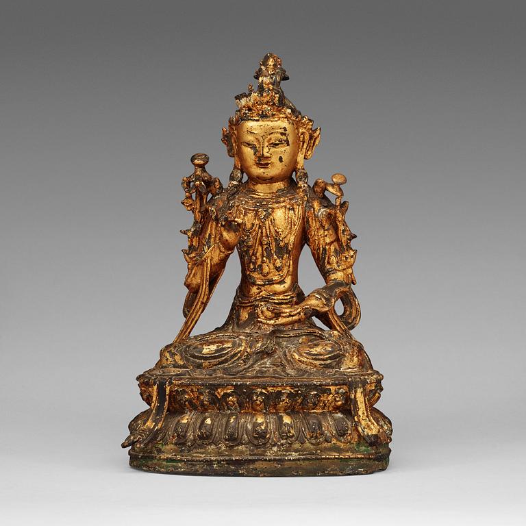 BODHISATTVA, förgylld brons. Mingdynastin (1368-1644).