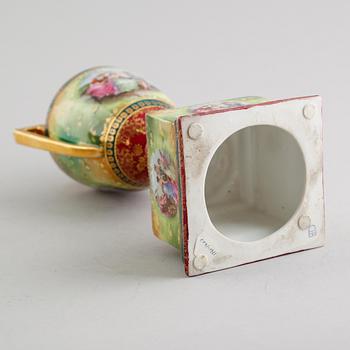 VAS, porslin, Wien, 1900-talets första hälft.