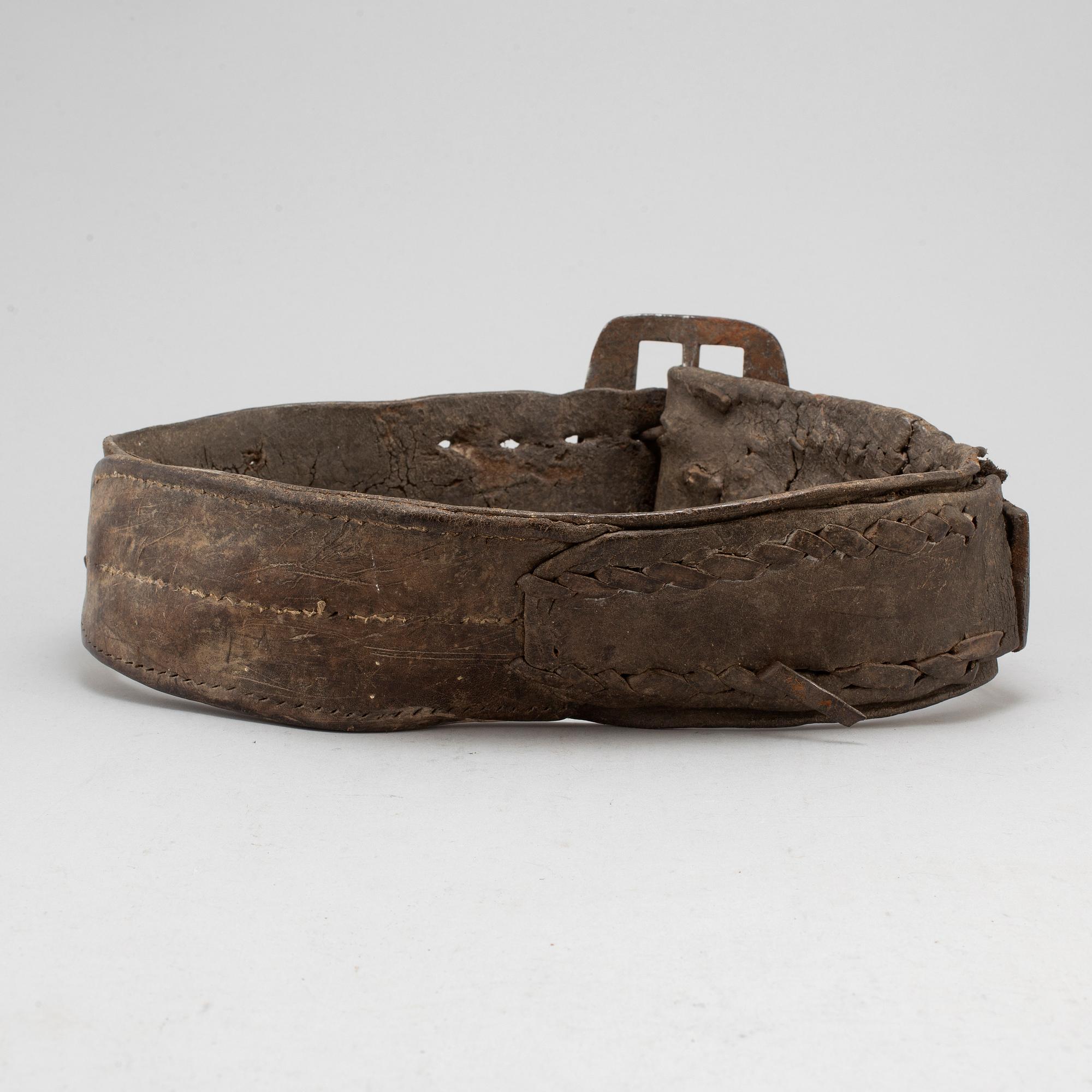 SKÄRP, läder och smide, 1700-tal.