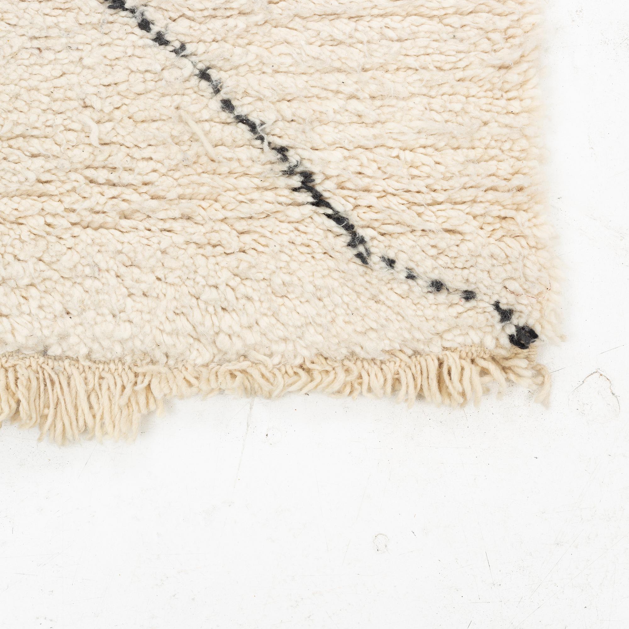 Gallerimatta, Marocko, ca 245 x 86 cm.