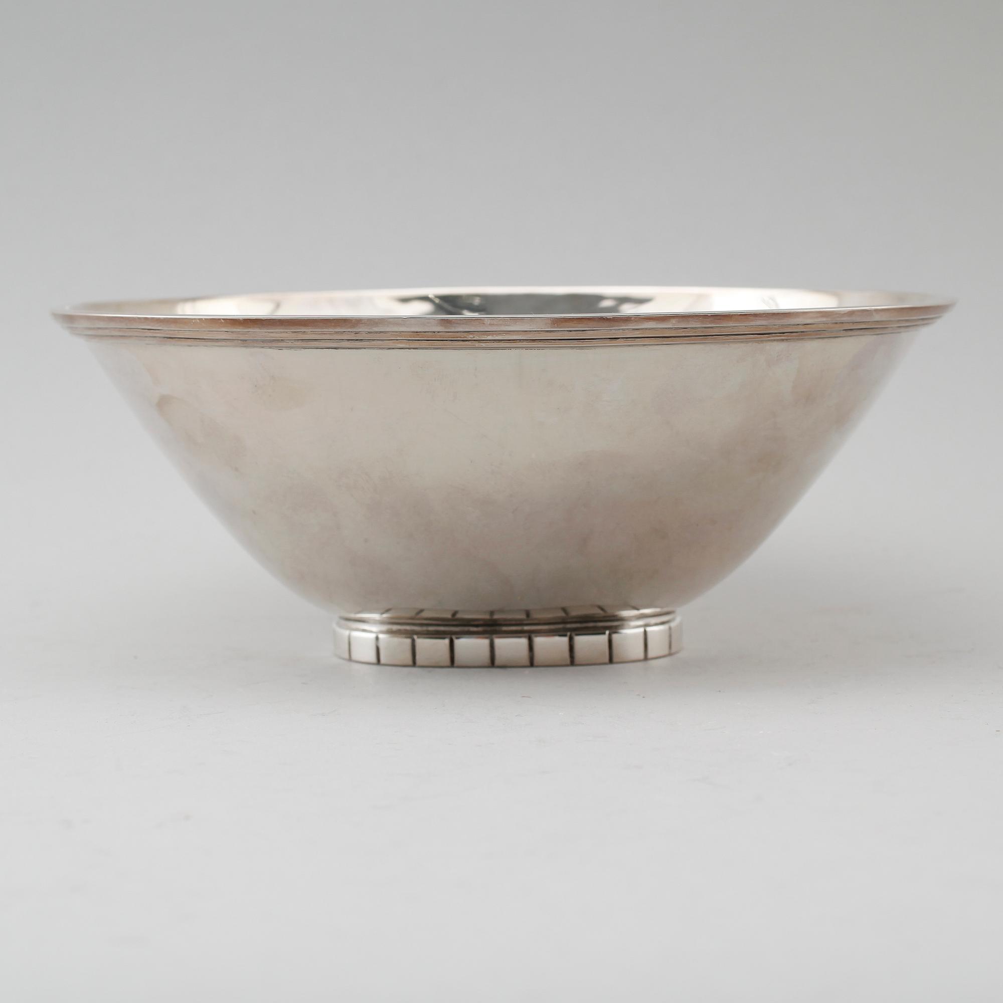 SKÅL, silver, Erik Råström, Stockholm 1965. Vikt 272 g.