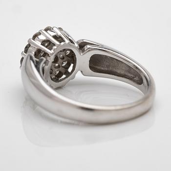 18K white gold ring with diamonds.