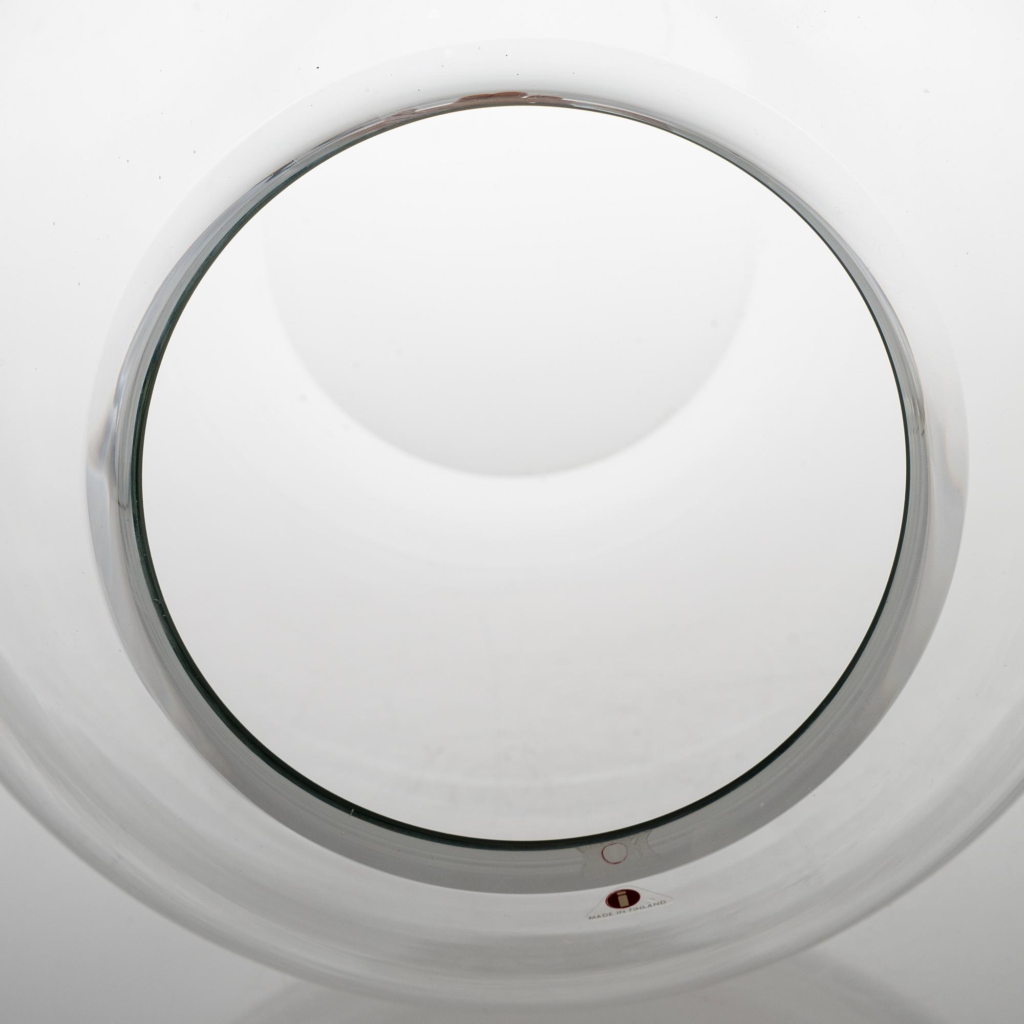 a 'Globus' vase by Timo Sarpaneva, signed and numbered 20/1986.