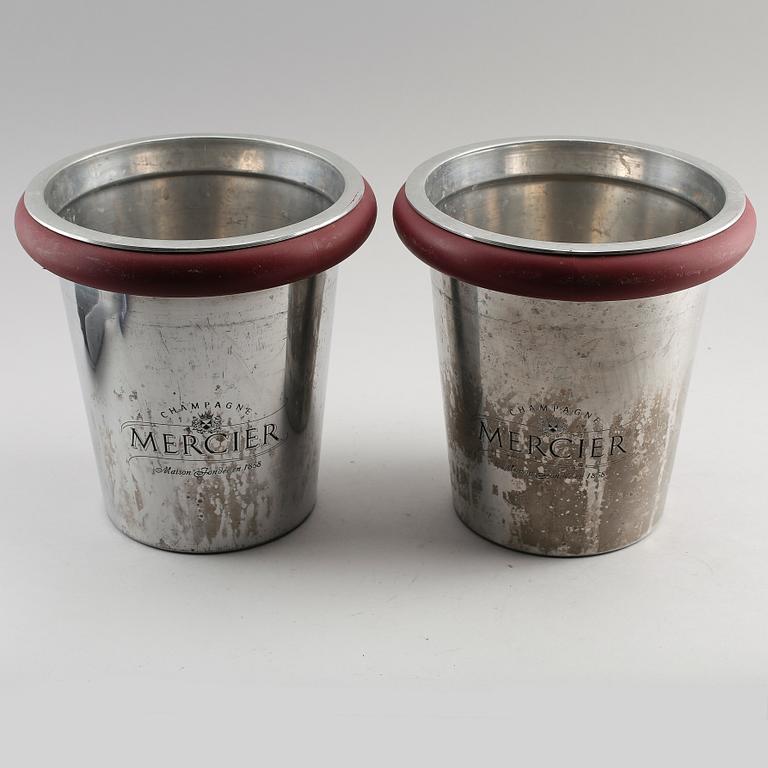 CHAMPAGNEKYLARE, 1 par, aluminium, "Champagne Mercier", 1900-talets mitt.
