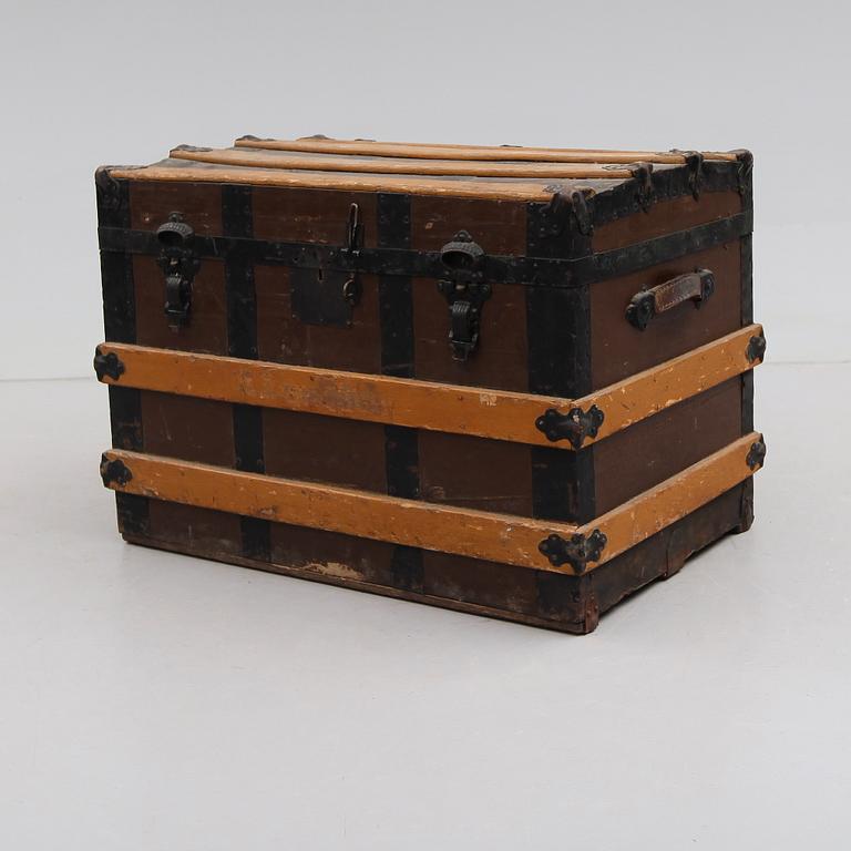 KOFFERT, tidigt 1900-tal.