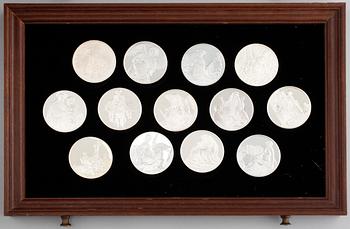 A silver coin collection, 50 pieces, Franklin Mint AB, 1970s, weight ca 3280 g.