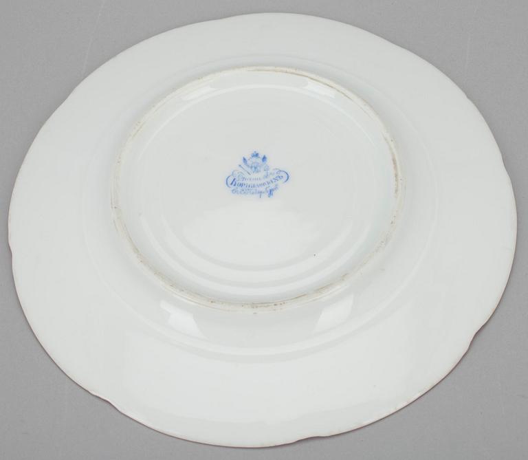 TALLRIK, porslin, Bröderna Kornilov, St. Petersburg 1861-1884, Ryssland.