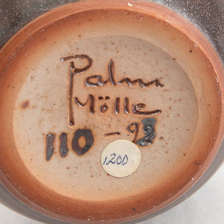 Rolf Palm, vas signerad och daterad 92 stengods.