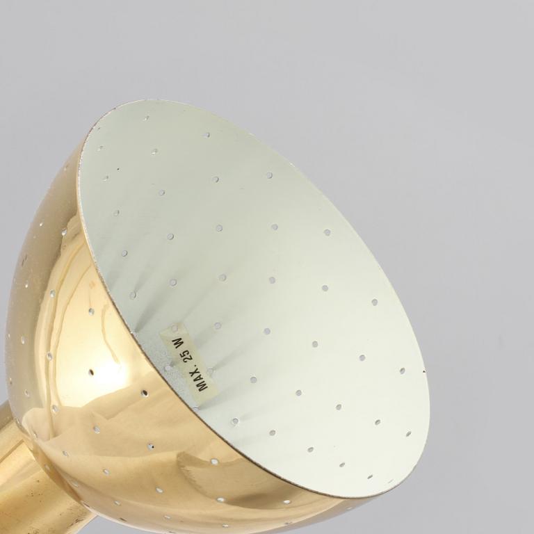 FÖNSTERLAMPOR, 3 st, Hans-Agne Jakobsson, Markaryd, 1900-talets andra hälft, höjd ca 11 cm.