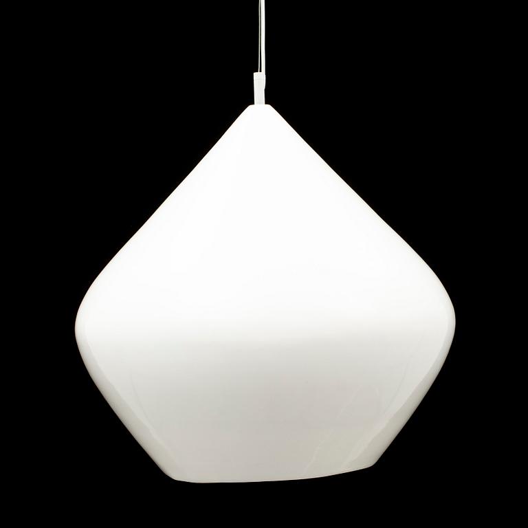 TOM DIXON, a 'Beat Stout' pendant ceiling light.