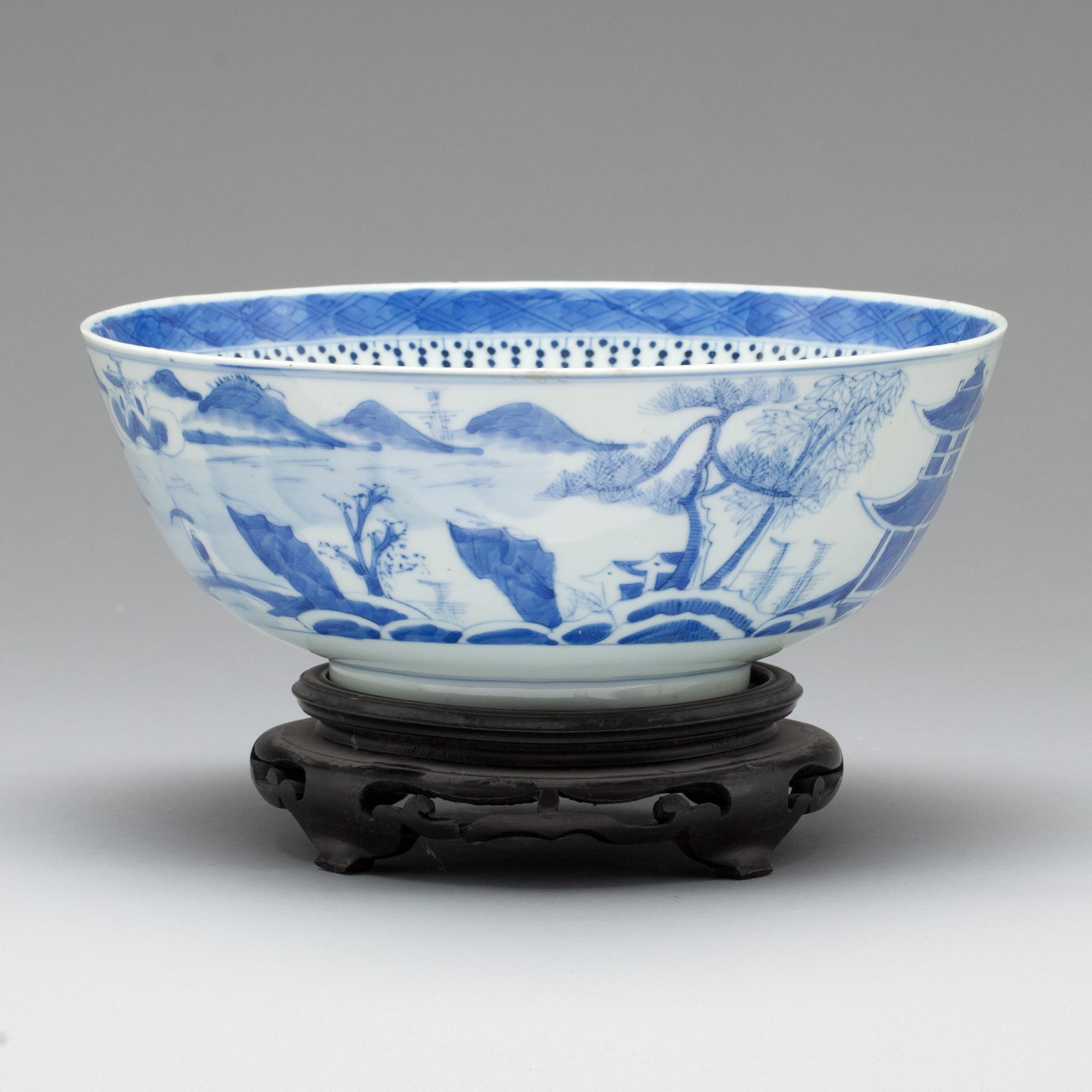 SKÅL, porslin, Kina, Qing-dynastin, 1800-talets slut.