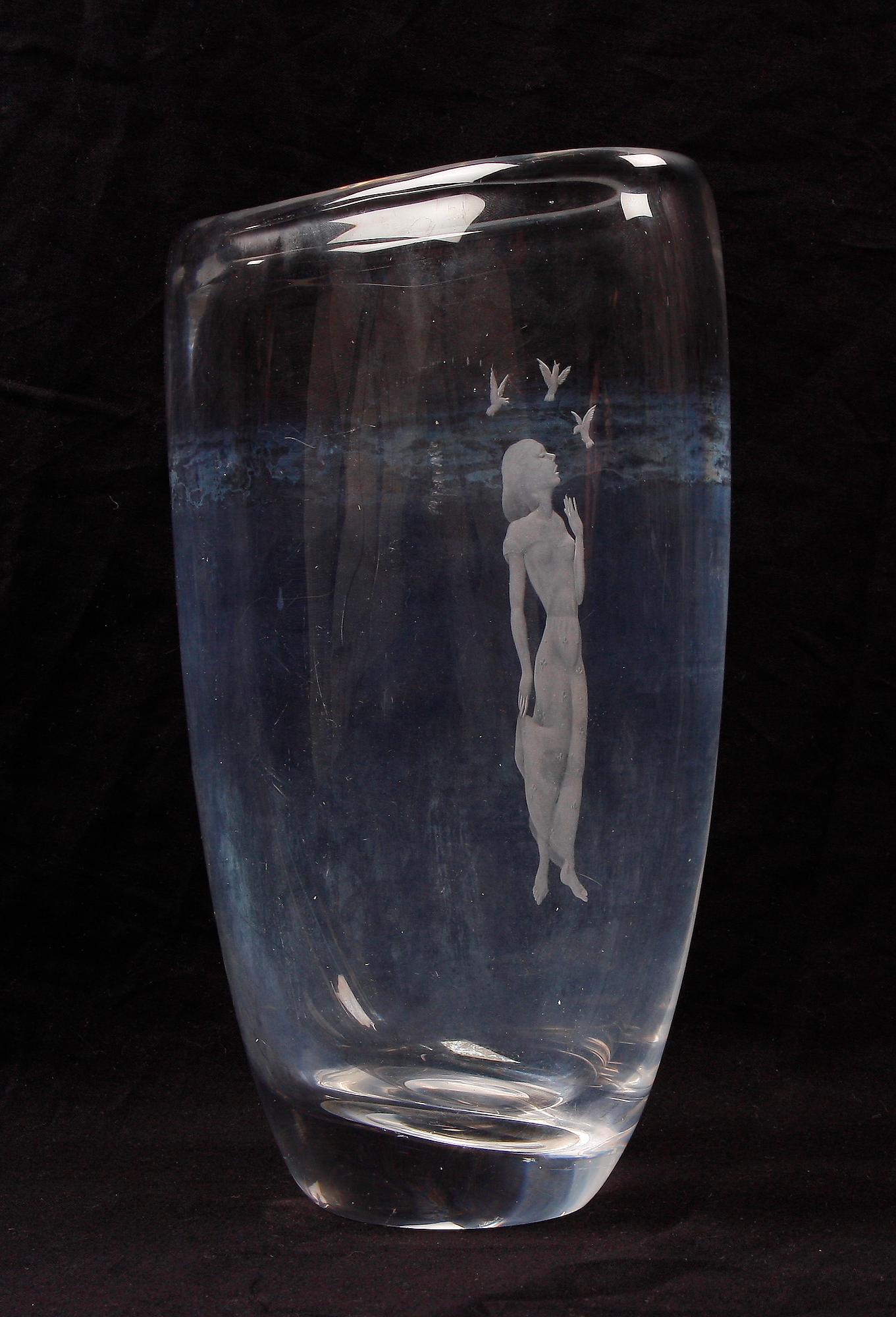 VAS, glas. Vicke Lindstrand.