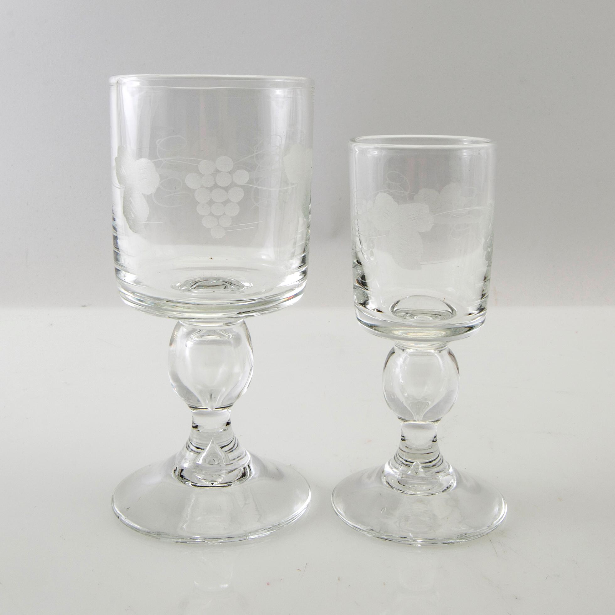 Service, 50 pcs "Antik" Reijmyre, later part of the 20th century.