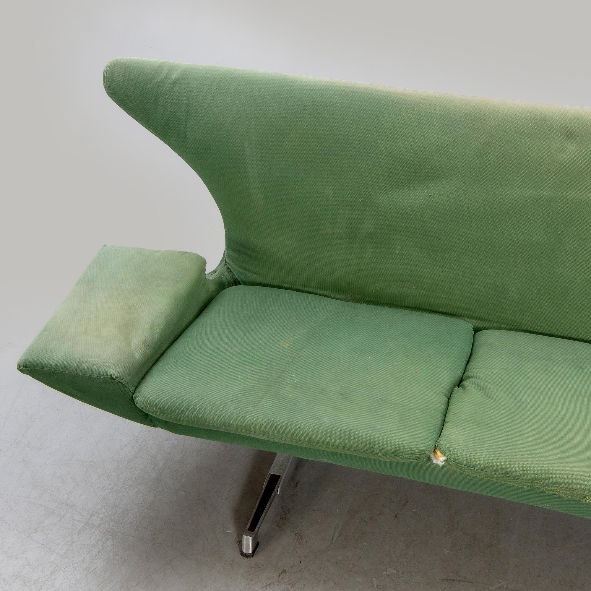 Probably a Hans Erik Johansson sofa 1960:s for Westberg Furniture, Tranås Sweden.