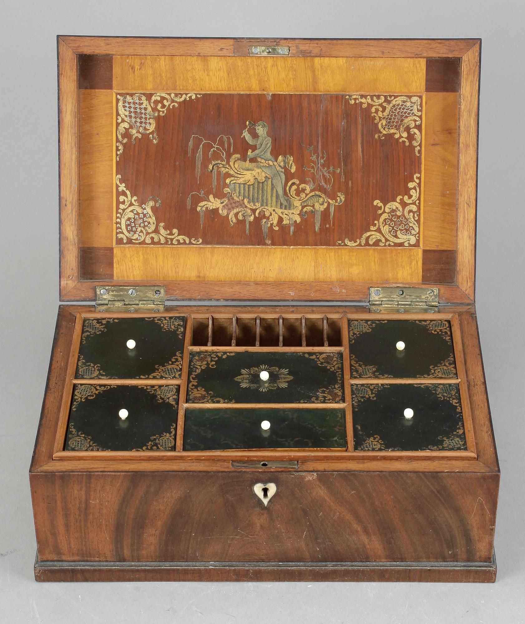 SYSKRIN, mahogny, 1800-talets mitt.