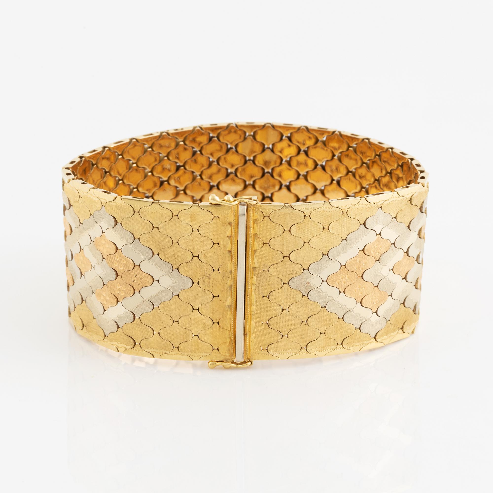 18K gold three coloured bracelet, Vicenza, Italy.