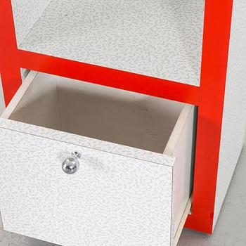 BOKHYLLA, Ettore Sottsass, "Bakterio laminati", Memphis studio, Alchimia, Milano.