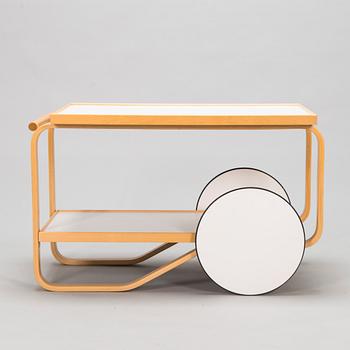 Alvar Aalto, tarjoiluvaunu 901, Artek, 1900-luvun loppu.