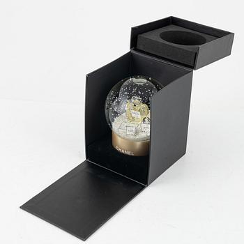 Chanel, snow globe.