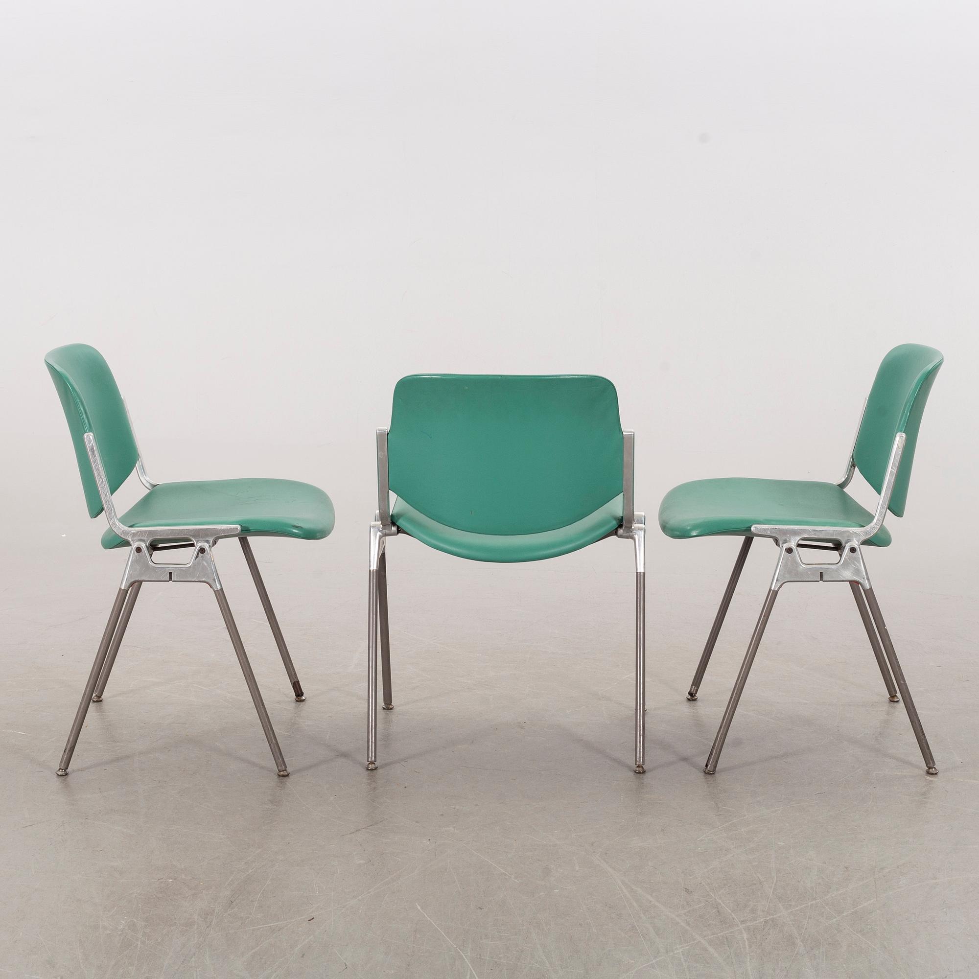 GIANCARLO PIRETTI, a set of 6 chairs by Giancarlo Piretti for Castelli Italy.