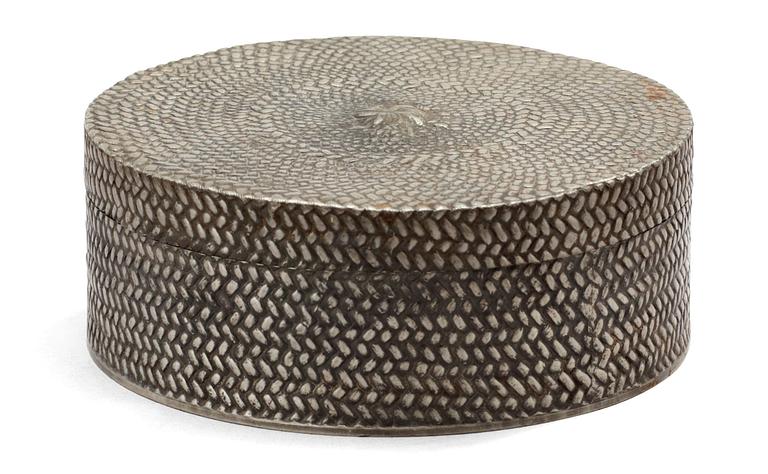 ESTRID ERICSON, ask med lock, Firma Svenskt Tenn, Stockholm 1952.