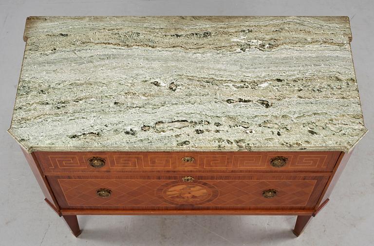 BYRÅ, gustaviansk stil, 1900-tal.