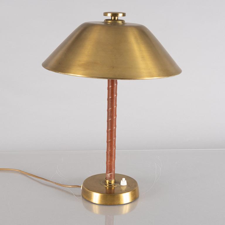 Einar Bäckströms Metallvarufabrik, a table lamp model "5014", Malmö, 1940s.