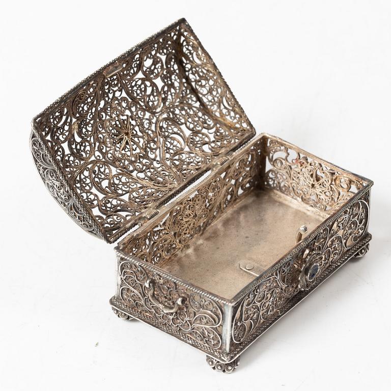 Box, filigree, silver, unmarked, 19th Century.