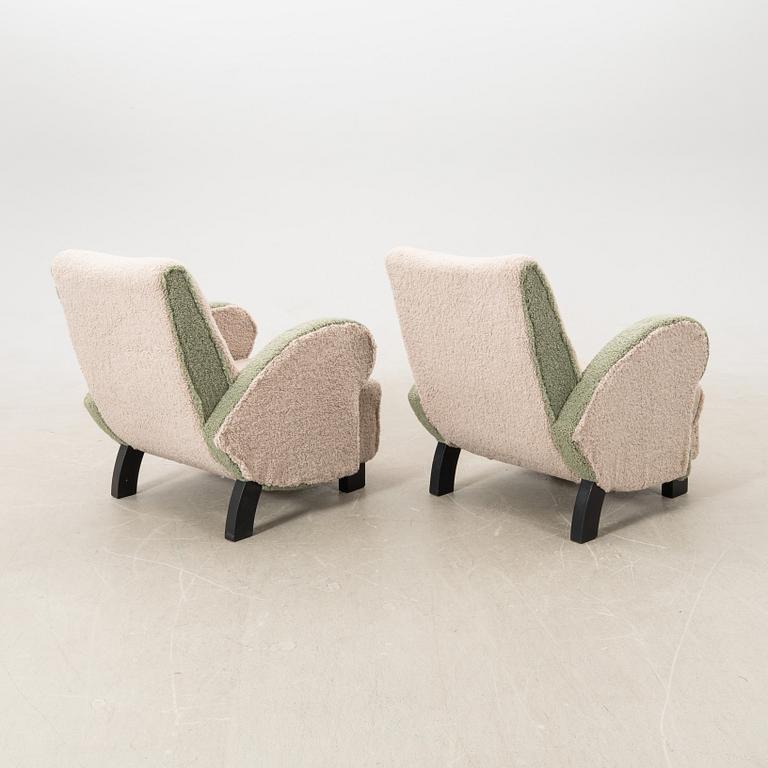 Armchairs, a pair from the 1940s/50s.