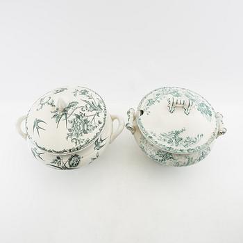 Tureens 2 pcs and sauce boat Gustavsberg/Rörstrand early 20th century.