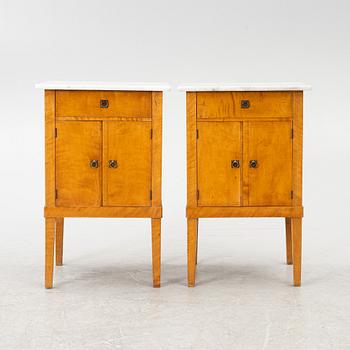 Sängbord, ett par, 1900-talets första hälft.