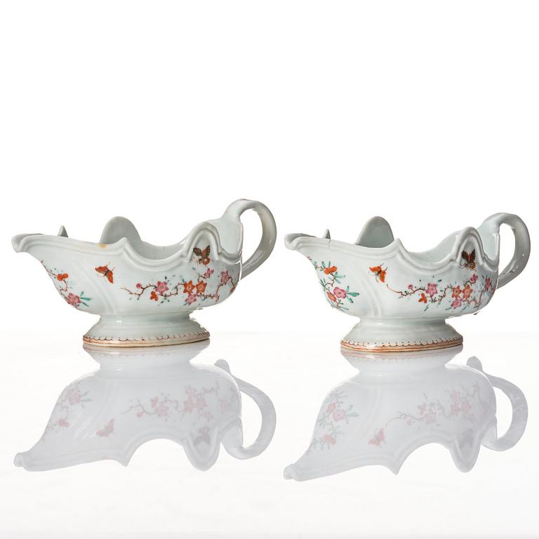 A pair of famille rose sauce boats, Qing dynasty, Qianlong (1736-95).