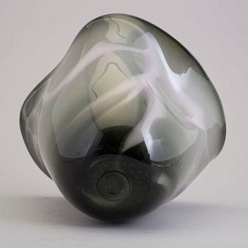 A glass bowl by Ebba Von Wachenfeldt, Orrefors, dated 2002.