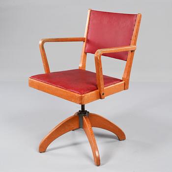 SKRIVBORDSSTOL, Åtvidaberg, 1900-talets andra hälft.