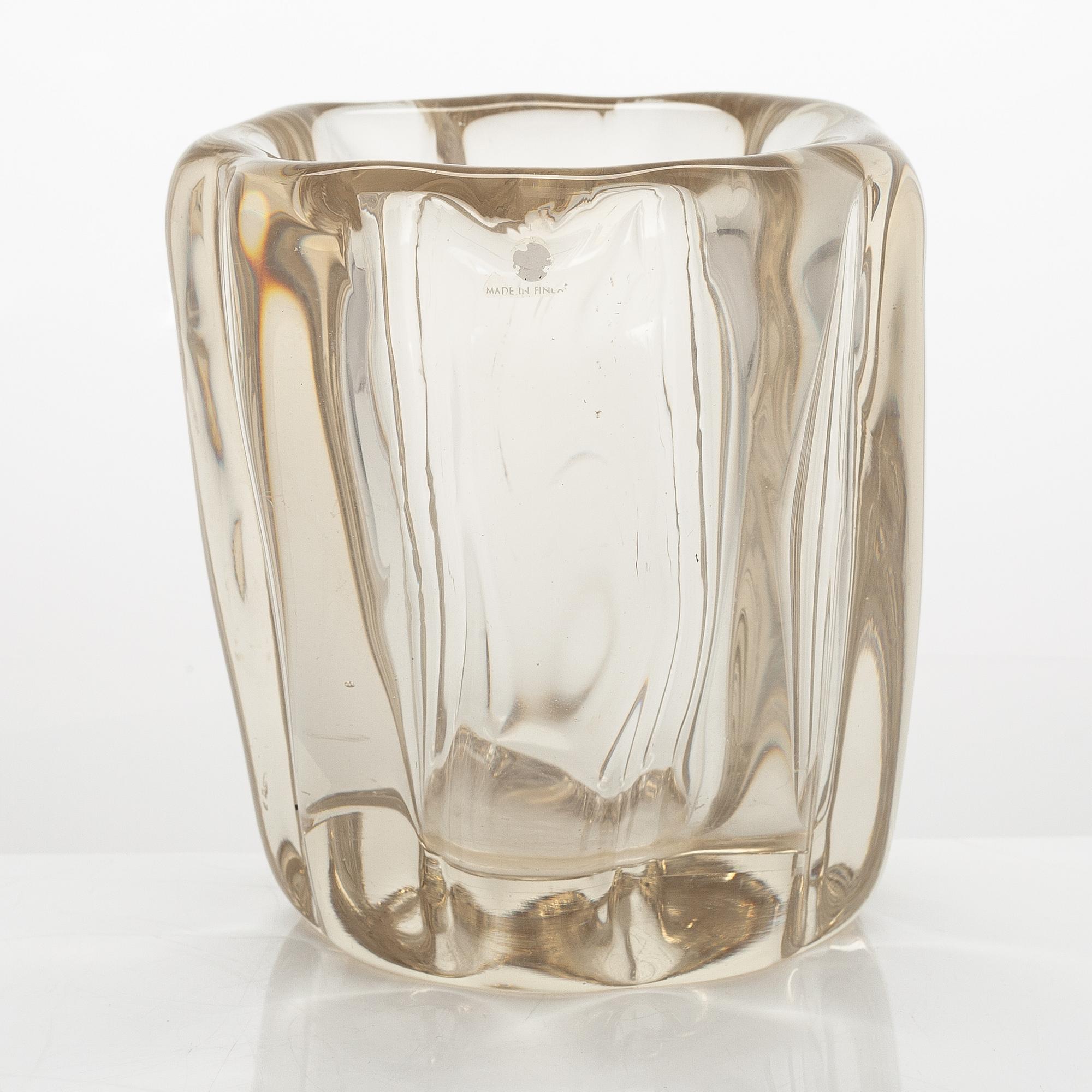 Tapio Wirkkala, a vase glass, 'Kalvolan kanto', signed Tapio Wirkkala - 3241.